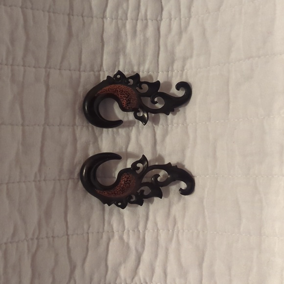 00g wooden ear hangers - Picture 2 of 2